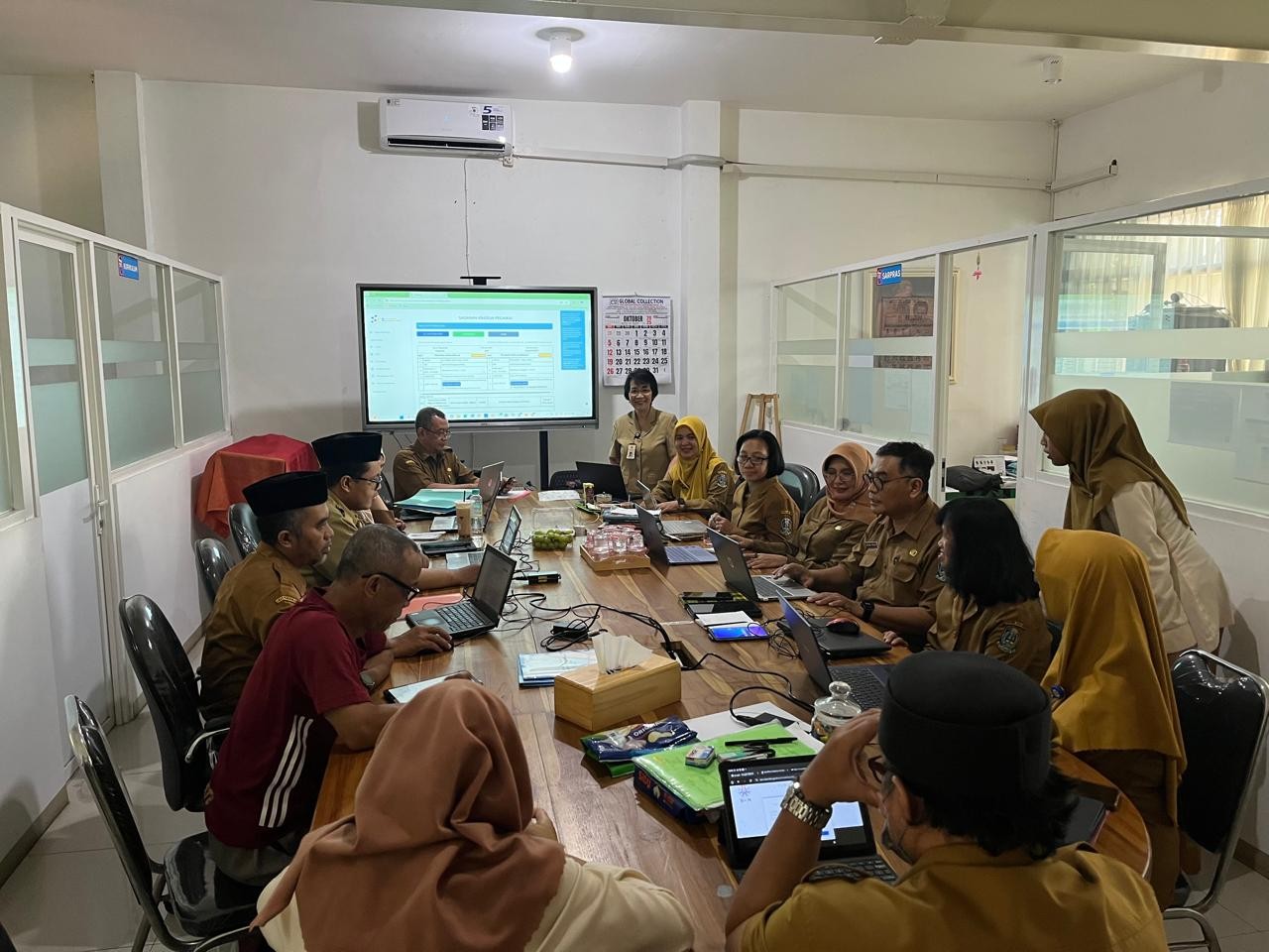 Gambar Artikel Ketika AI Masuk Sekolah, Kepala Sekolah dan Pengawas  Tak Bisa Tetap Biasa